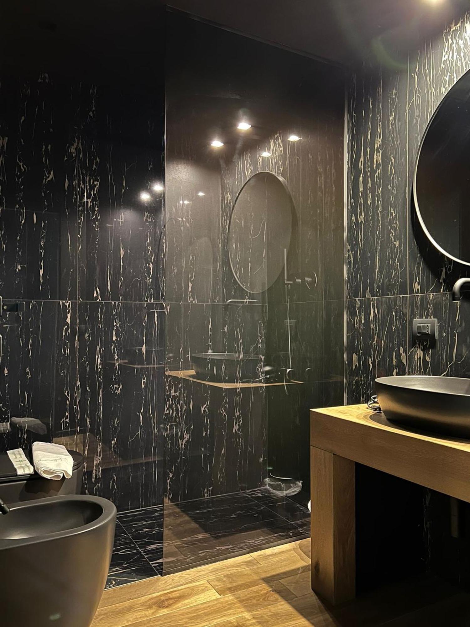 Empire - Affittacamere Modena Ngoại thất bức ảnh